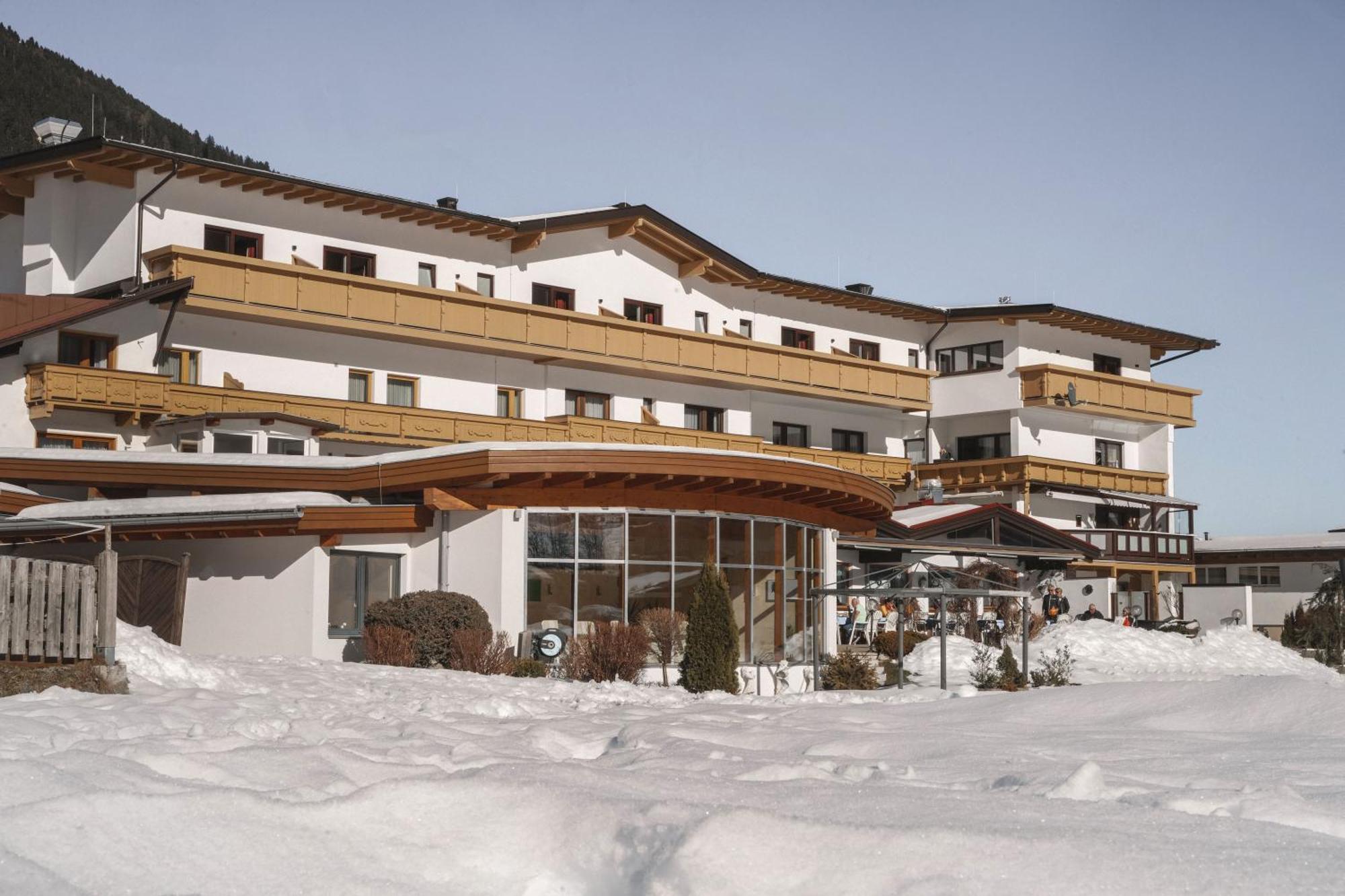 Bergsporthotel Antonie Gries im Sellrain Extérieur photo