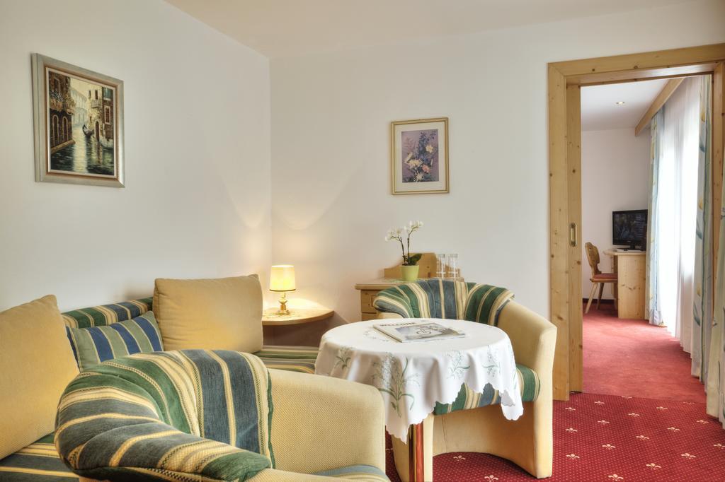 Bergsporthotel Antonie Gries im Sellrain Extérieur photo
